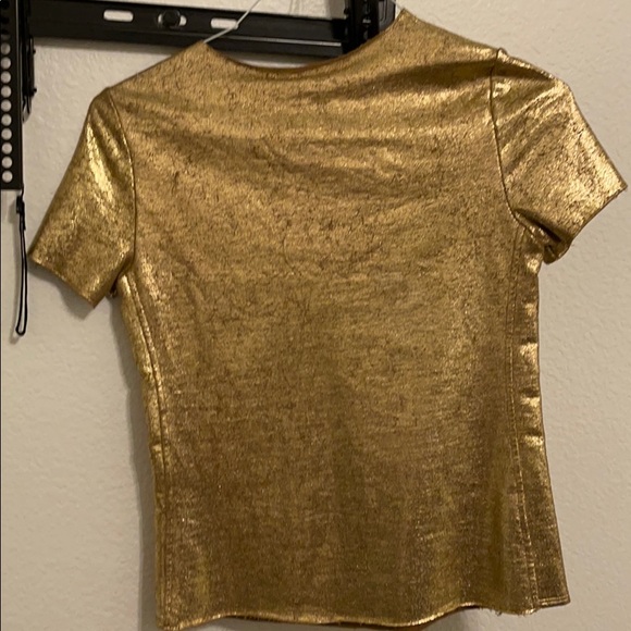 A top - Picture 3 of 3